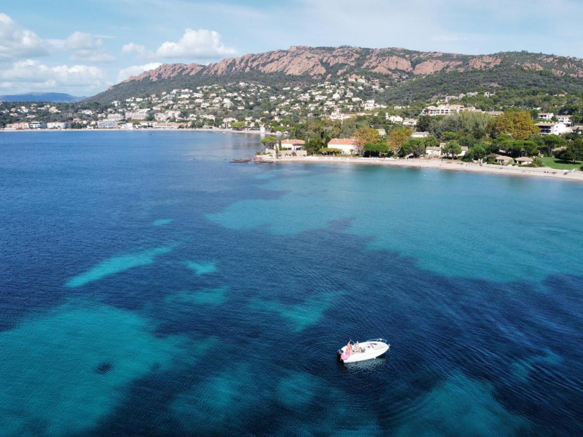 Blue Horizon Hotel Saint-Raphaël Екстериор снимка