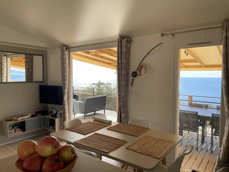 Blue Horizon Hotel Saint-Raphaël Екстериор снимка